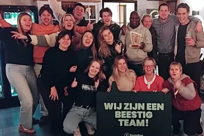 Bigger view of teambuilding